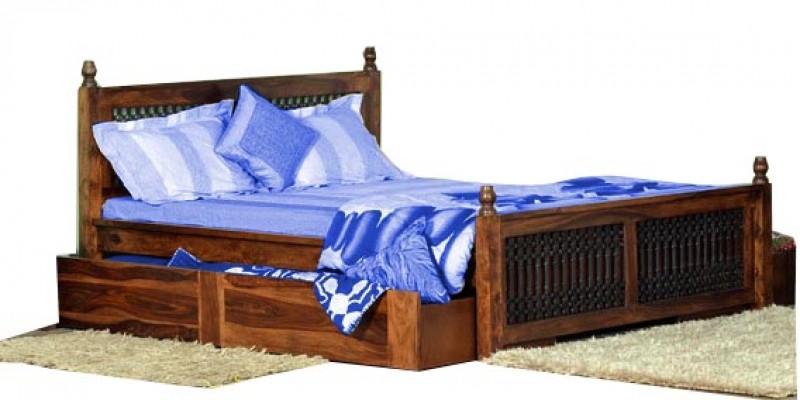 Egbert Leopold Solid wood Queen Size